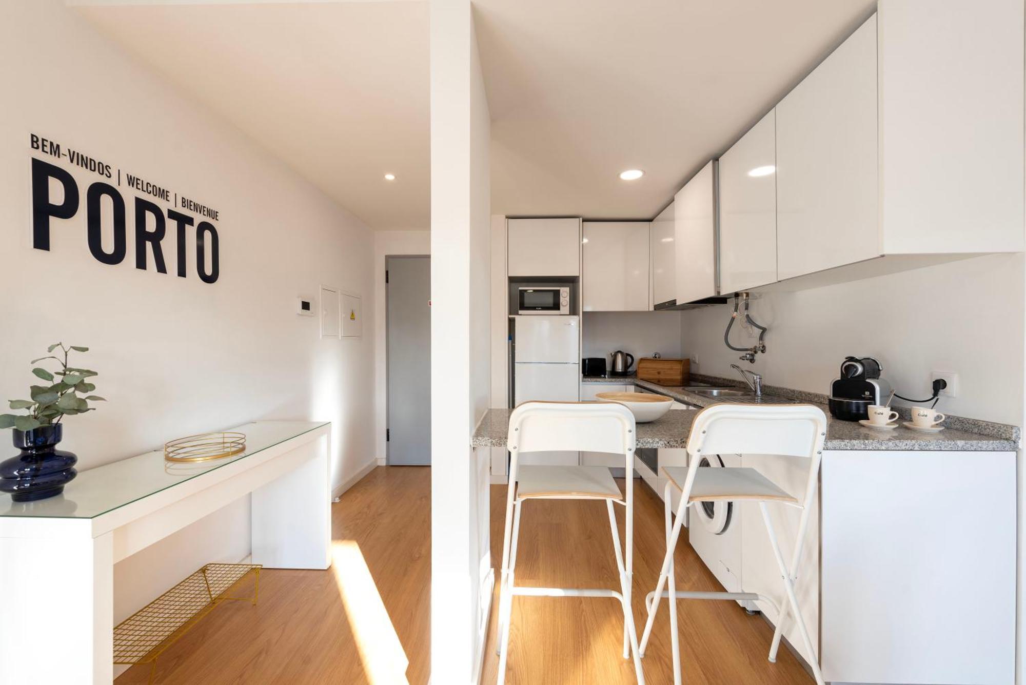 Joivy Olimpio Studio In The Heart Of The City Appartement Porto Buitenkant foto
